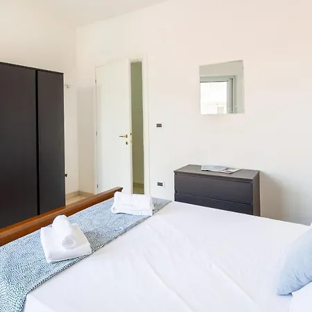 Апартаменты Luminoso Sul Lungomare Di Silvi 41a *